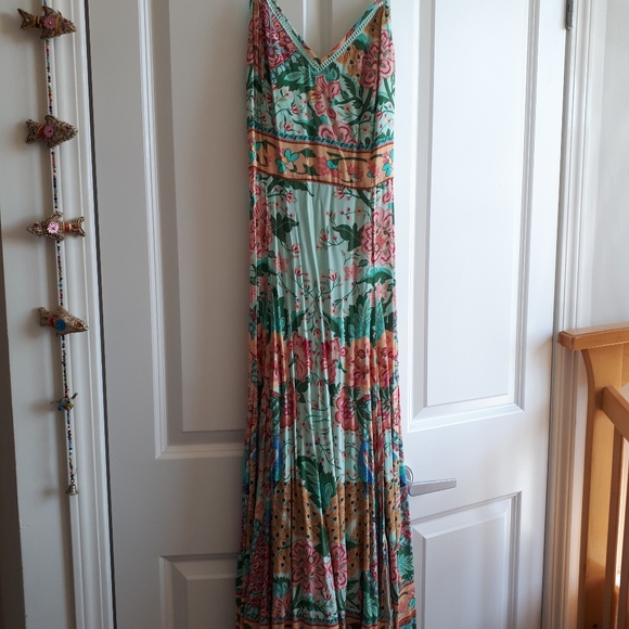 XXS Spell Lotus Strappy - Picture 1 of 9